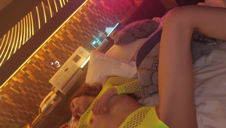 Raptor Inc: A Gyaru-loving Old Man's Pick-up Trip Hall of Fame, Absolutely...