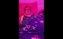 TSLillySophie: Trans Lilly Sophie despertando cachonda y necesita correrse