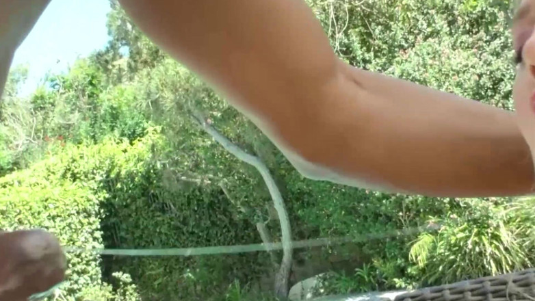 Blacked By Demand: Sledujte pozorně, jak VELKÉ ČERNÉ PÉRO ničí 18letou studentku