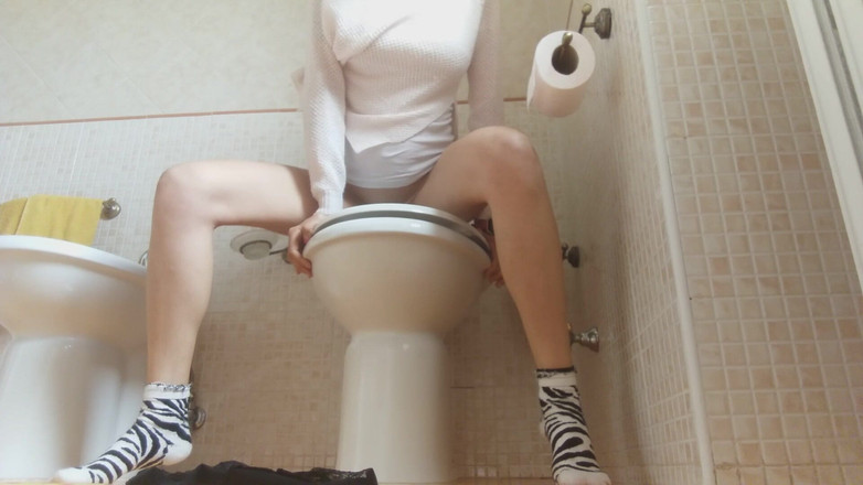 savannahamatoriale: Mi stai cercando mentre piscio?