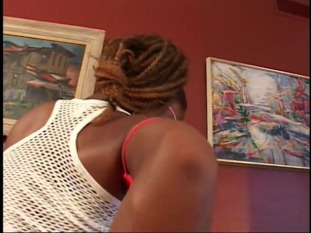 Black Magic Babes: Une pute noire se fait enculer