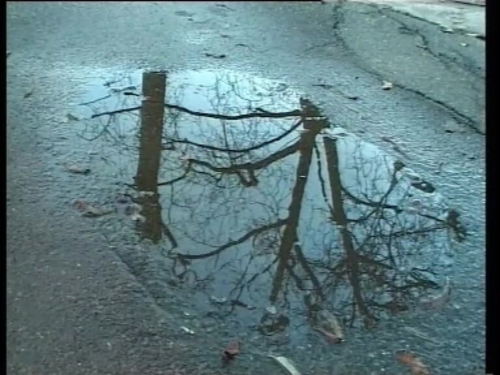 Real porno and movies XXX: Lisa dientot habis-habisan sampai lubangnya menganga lebar dan dicrot di...