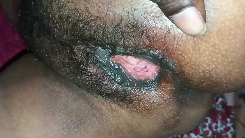 Bengaliauntykichut: Seeing Neha Aunty's Sexy Pussy, I Fucked Her Desi Pussy