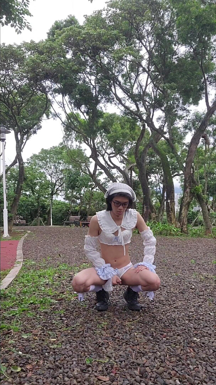 NotAFuta: Pembantu rumah pameran di Taman