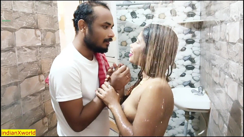 Indian Xshot: Indisches bengalisches reiches mädchen fickt mit boten! Heißer erotischer fick