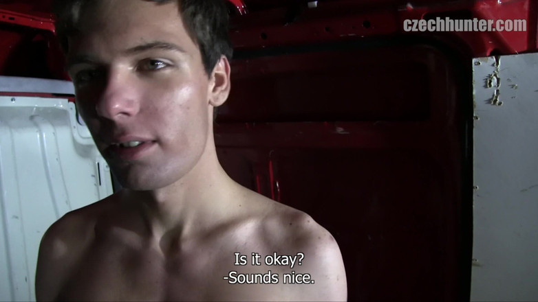 Czech Hunter: Czech Hunter - Naughty Czech Hunter Offers Cash Bonus to a...