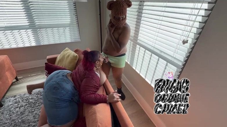 Biggdebbiecakez: Private Chef Gave Amazing Customer Service