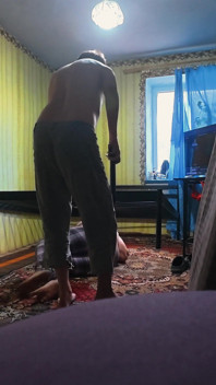 Di sebalik Tabir, Belum Dipotong. Kami Membina Katil Seks Baru