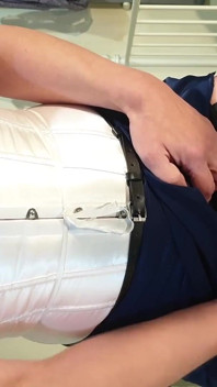 V37: corsetto sborra pioggia