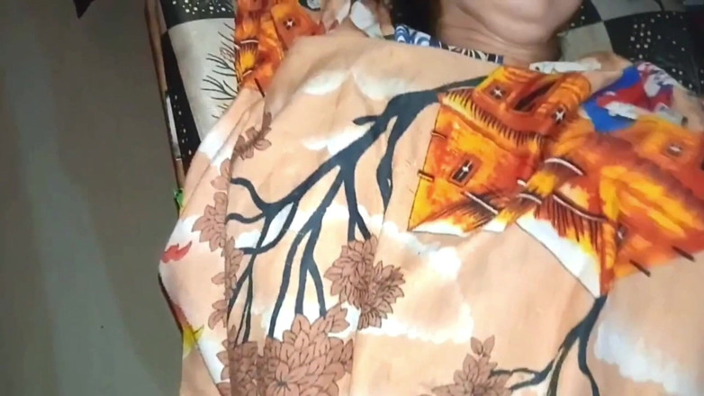 Janvibhabhii: Awek Panjabi India dikongkek abang tirinya, awek desi India Janvi...