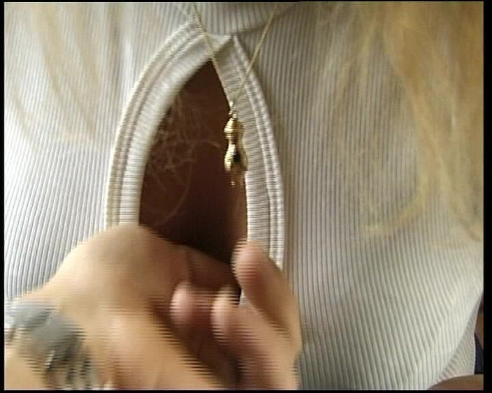 Under German Roofs: Alman sürtükler sürtükler gibi zevk almak için amında yarak istiyor #16