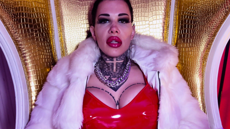 MissAlessaMilano: Femdom muốn xem liệu Sissy có thể làm 3 dây đeo hay...