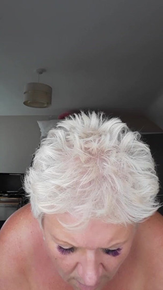 Uk Joolz: Riding and soaking his cock