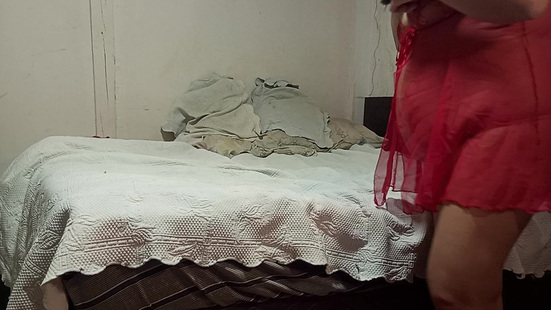 Mishelxl: Người vợ đang mang thai của tôi, tôi đã đánh vào mông cô ấy...