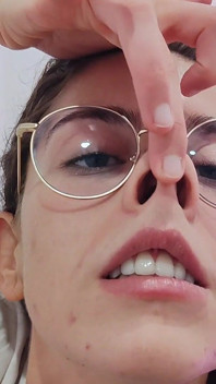 Nostrils เฟติชจมูกกดบนแว่นเปิดปากจมูกของฉัน