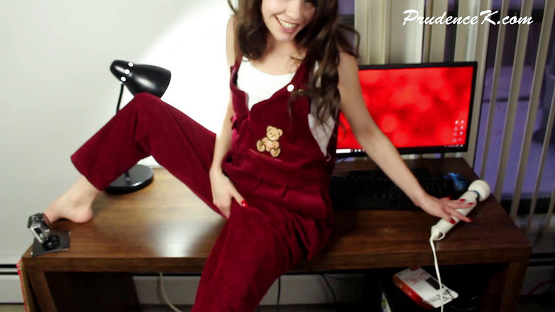 PrudenceK: Sólo masturbace: Corderoy overal fetiš a hitachi orgasmus