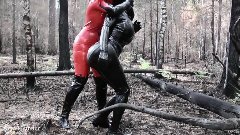 Arya Grander: Latex Rubber Humiliation Outdoor
