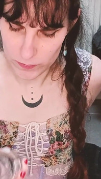 Tavern Wenches Make Do!