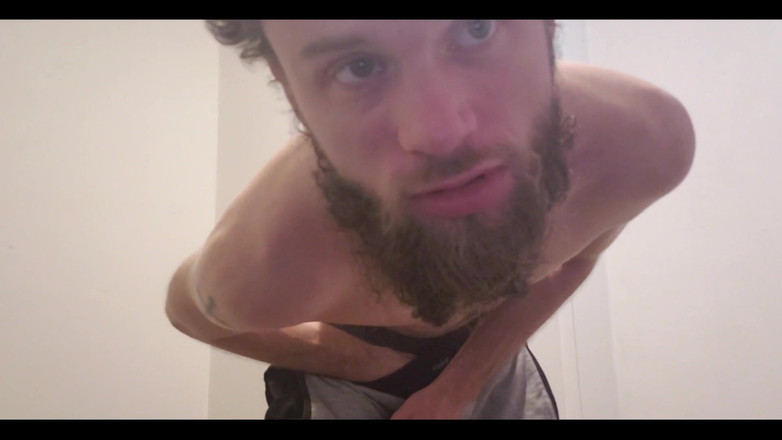 TalenJames: Pies y culo extendidos