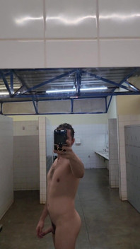 Mirroring Dick All Around