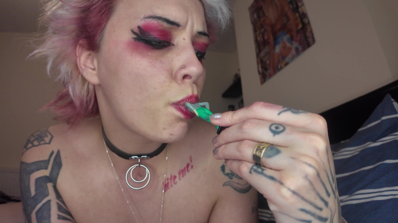 Glitterqueen1999: Мой сократился сводный братец