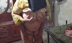 Abida pavreen: Tante hot menggoda cowok pakistan