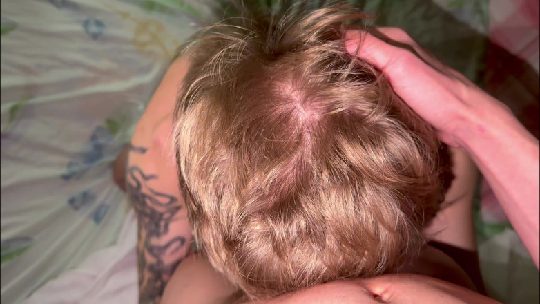 Ethan Lestray: Rimming dalam dan twink comel dan dibawa ke orgasme