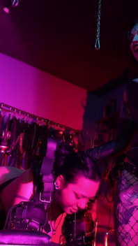 Deep Throat Doggy _mistress Lunatika