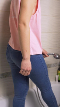 Jeans mojados, fetiche, adoración de culo