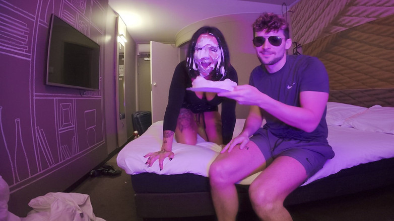 Mr LDN Lad: Brytyjska dziwka wam pied a potem jebana!