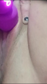 Playing W/ Toy My Fat Pussy Cums