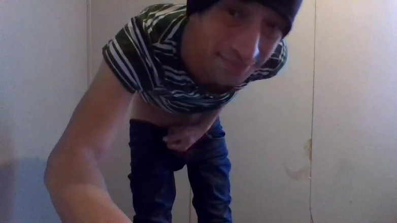 LilTaste: Vidéo du mois d’un fan club fétiche en urine, septembre 2020
