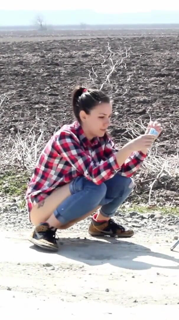 Desperate Girl with Full Bladder Has to Pee on a Dirt Road (Love 2 Piss) Desperate Girl with Full Bladder Has to Pee on a Dirt Road (Love 2 Piss)