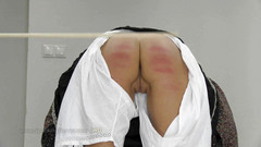 Spanking Server: Tyron quất roi trừng phạt trong tù