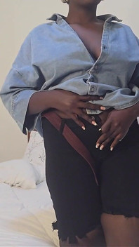 Huge Black Extraordinally Pussy