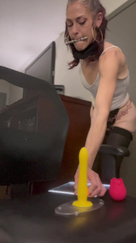 Kara Marbella Ass Queen Phat Pussy Squirt