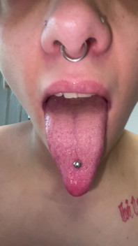 Mund-tour kein make-up, zähne, zunge uvula Mandeln überprüfen