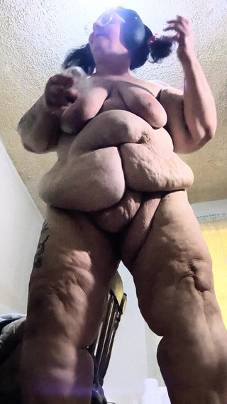 HerculesnVENUS: Orta yaşlı seksi kadın baştan çıkarıyor hayatı asla sıkıcı değildir