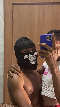 Můj nový soused věděl, že jsem gay