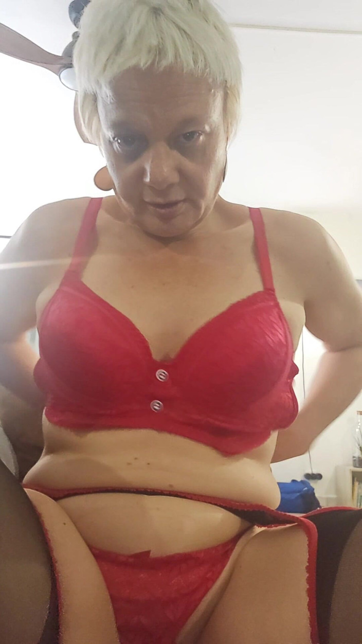 Sofy13: I Play with My Wet Little in POV You Join...