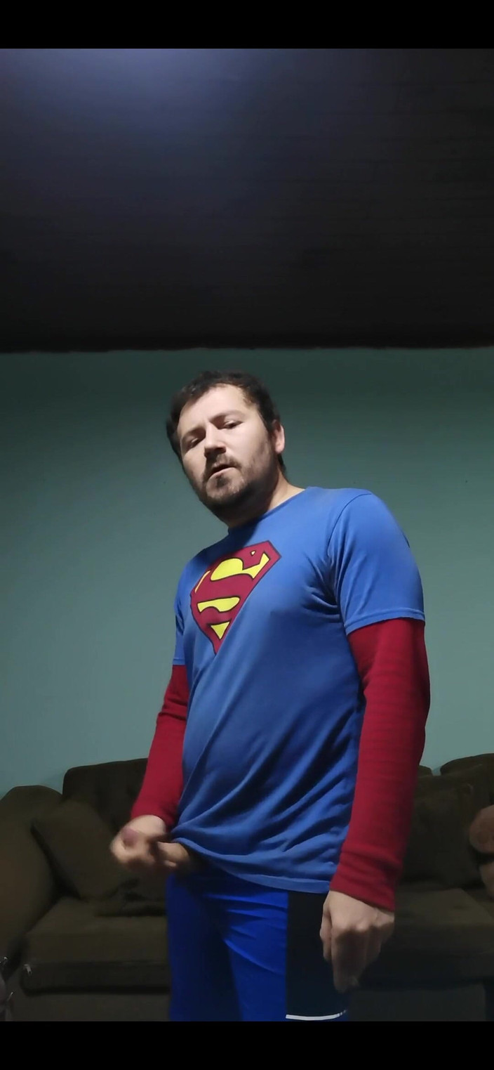 Rokkuman: Superman foarte sexy