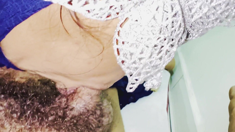 Immfuck: インドのムスリム・ヒジャブ・ディープスロート女王が戻ってきた、口に射精、大きな胸、村の女の子のフェイスファック