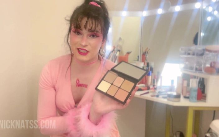 Natalie Napoli: Mean tgirl kadın kılıklı makyajını yapıyor