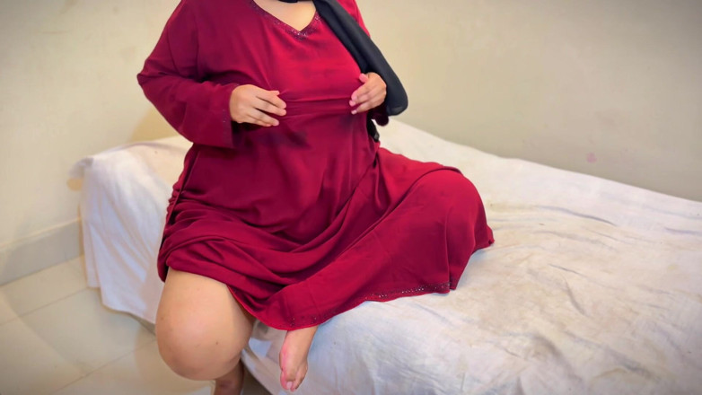 Aria Mia: Ich bin 20 jahre alt arabische muslimische bBW, heißes mädchen, kann...