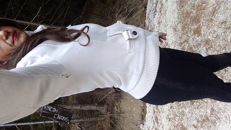 Lilicross: Alone in the midle of nowere