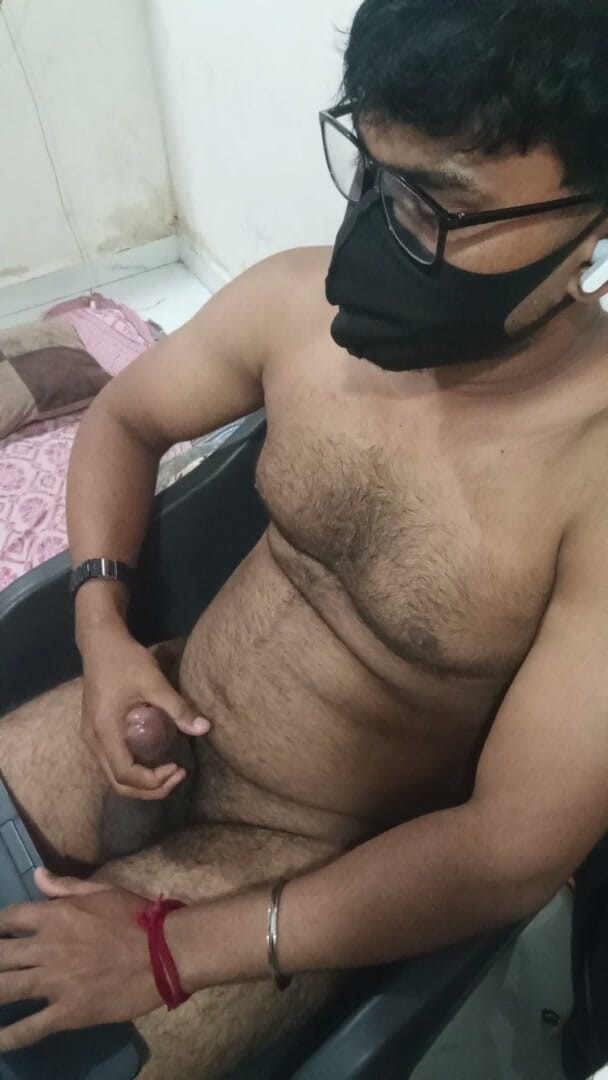 Asian321heart: Indický panenský chlapec třese a vytahuje vodu