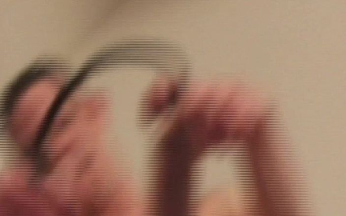 Just X Gays amateur porn: Napumpování tepla: nezbední přátelé jsou odvážní na párty svých soukromých...