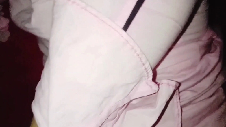 Boneshaker: Deshi Cute Horny Saali Ko Chuda在乌克兰