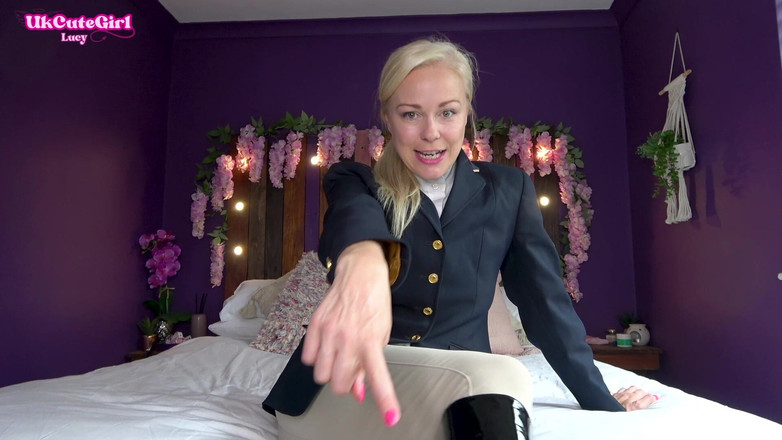 UKCuteGirl: Breeches'imi kokla - üvey kız kardeşimle soylu bir anlaşma