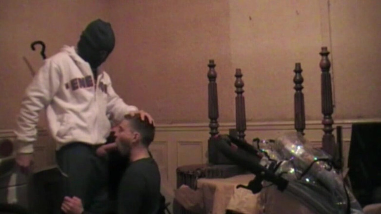 French Twinks Amator videos: Kembar dikongkek kasar oleh gangster dominan dengan zakar xxl